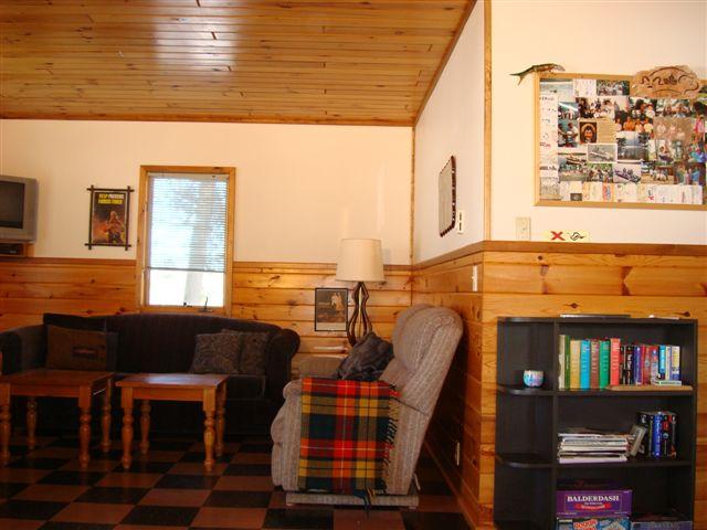 Cabin 1 living room